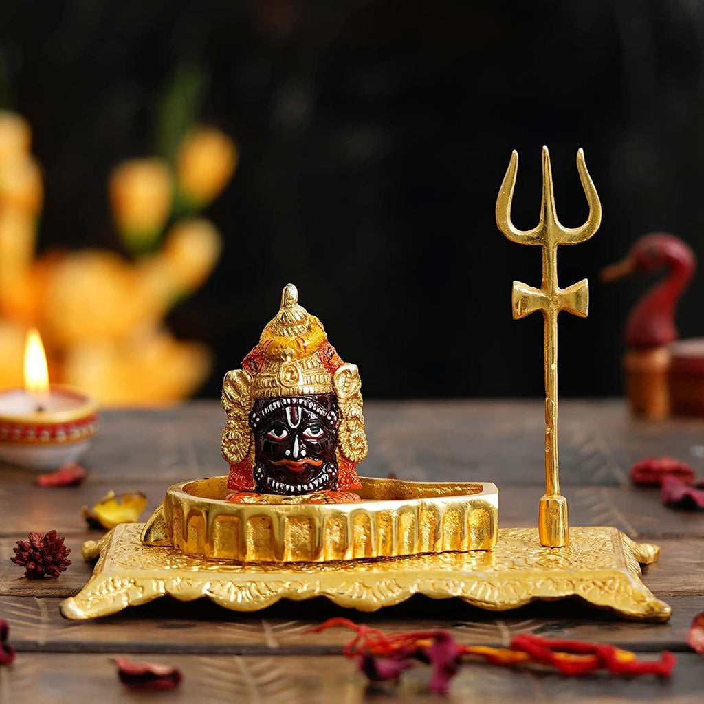 Amazon.com: WC_Adiyogi Statue| Lord Shiva Idol for Car Dashboard | Mahadev  Idol Shiv Murti Shankara Pooja & Gift Showcase Decoration Items for Home  Decor Temple Puja Metal Adiyogi Statue for Mahashivratri :